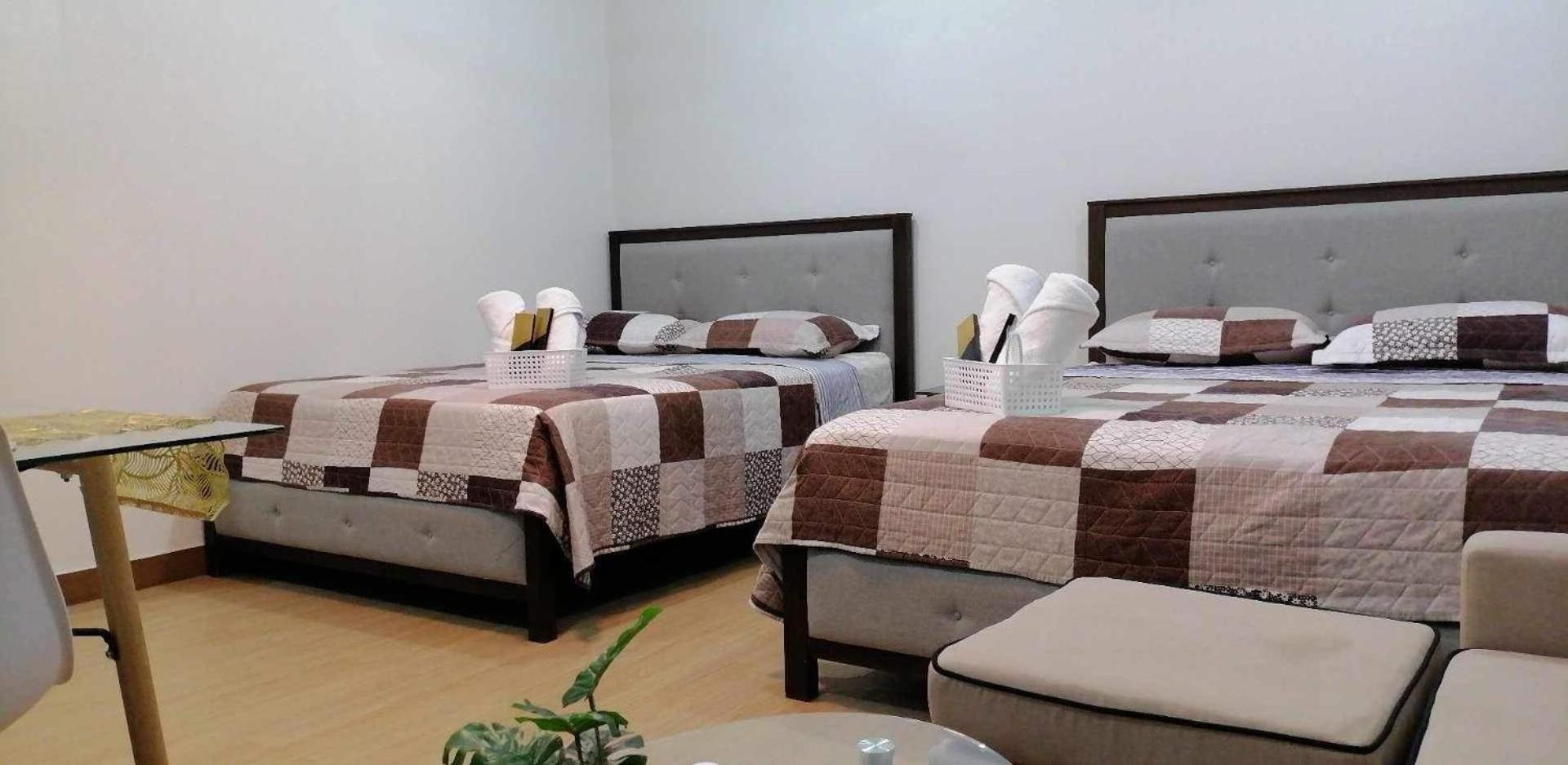 J & F Homestay - Cavite, Philippines トレセ・マルティレス エクステリア 写真