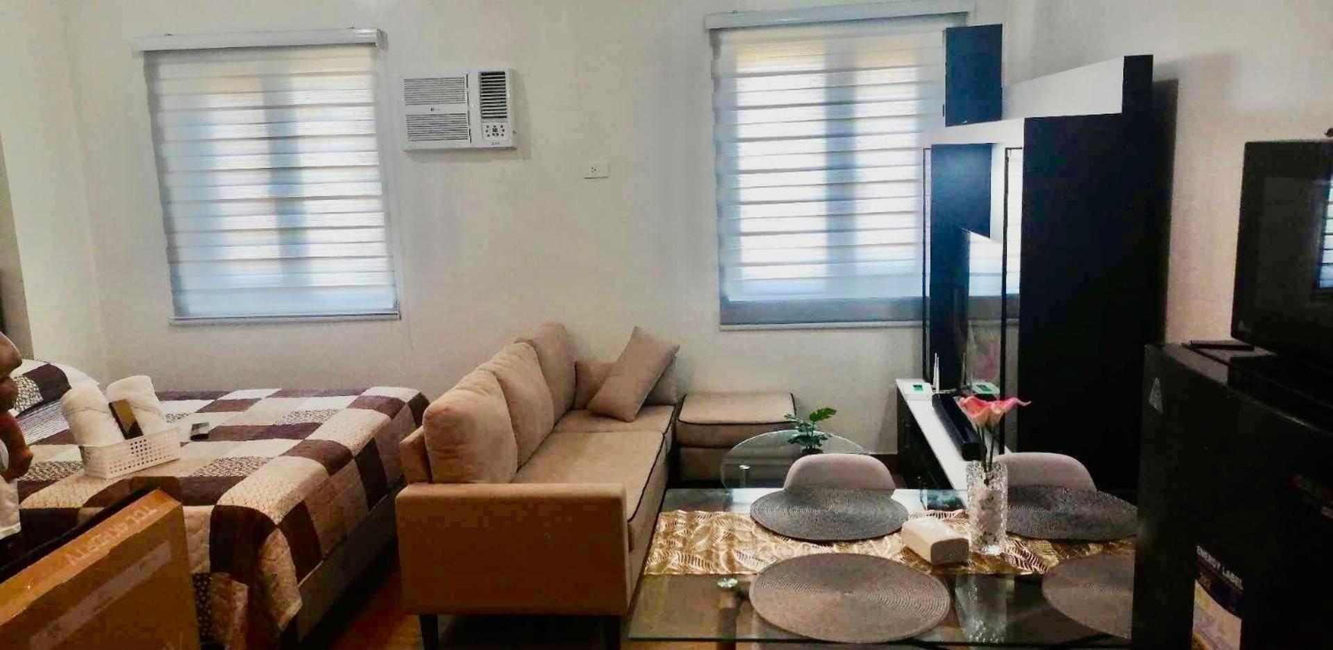 J & F Homestay - Cavite, Philippines トレセ・マルティレス エクステリア 写真
