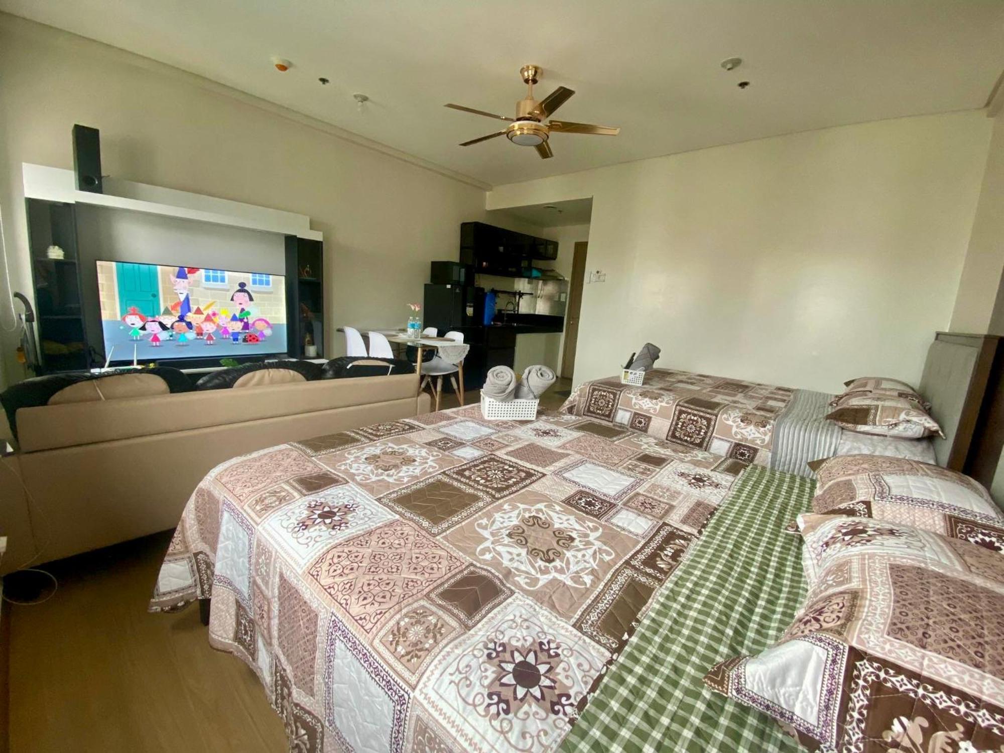 J & F Homestay - Cavite, Philippines トレセ・マルティレス エクステリア 写真